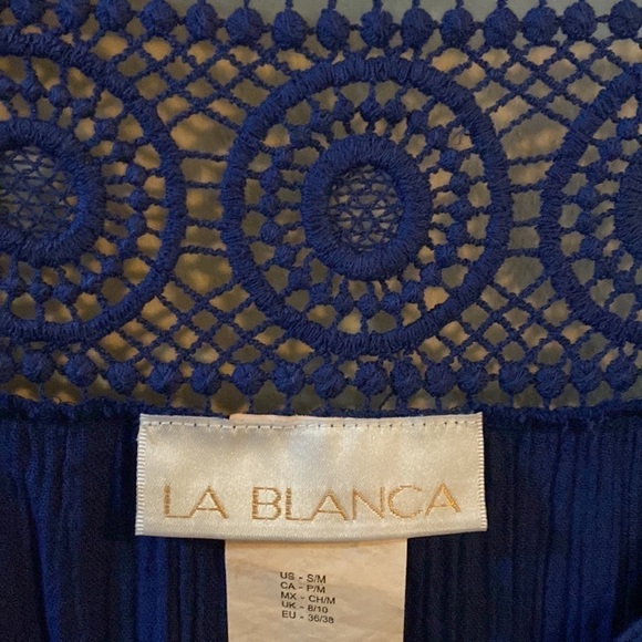 La Blanca Off The Shoulder Cover Up. Victoria secret look. - Picture 4 of 6